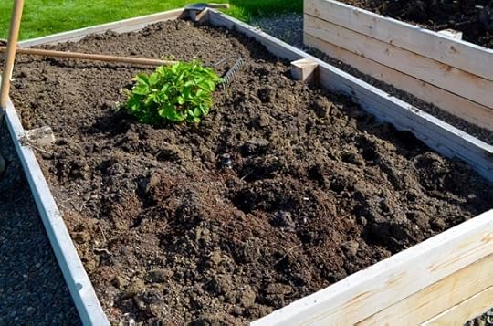 raking-compost