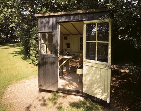 George Bernard Shaw's rotating writing hut in Hertfordshire