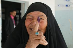 parliamentary_election_january_2005_nasiriyah_iraq_by_james_gordon