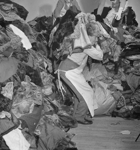 8d23934v e1398695365116 PPPA, Part 2: a Birkin Bag for the Salvation Army