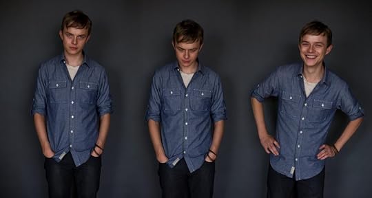  photo MV5BODAzMzA4MTQ0NV5BMl5BanBnXkFtZTcwOTQ2NDIxNA_V1__SX1857_SY826__zpse2e94761.jpg