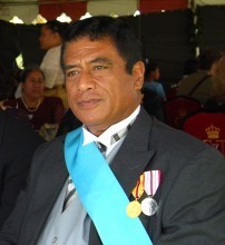 Lord-Tuivakano_dress-202x220