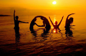 beach-love-separate-with-comma-summer-sunset-Favim.com-220627