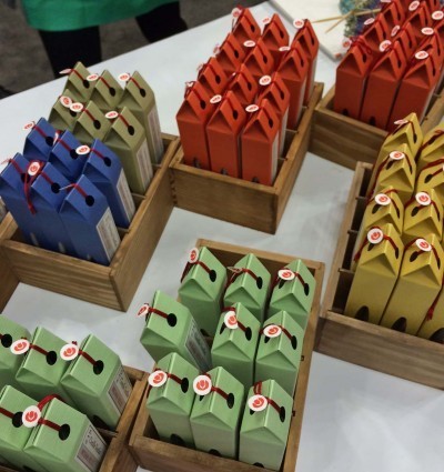 Tulip embroidery needles