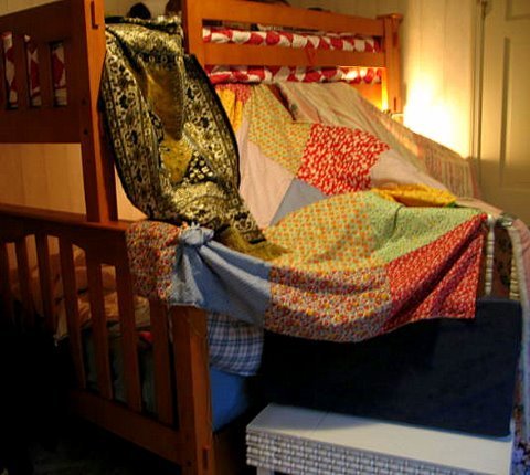 A bunk bed reading place