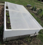 coldframe vented at the top