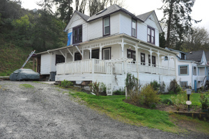 Do you have any idea how much I wanted to live here, in THE Goonie house?