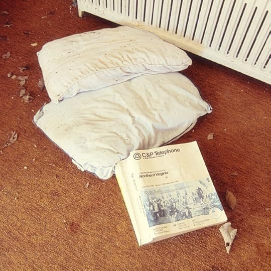 motel-pillows-web