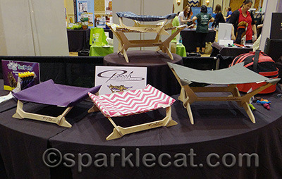 I love the Peach Industries loungers - they are so stylish!