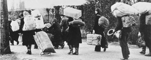  photo Refugees_zps9c370202.jpg