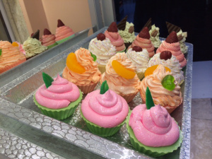 Assorted cupcakes
