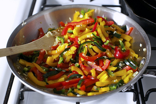 three-pepper shakshuka