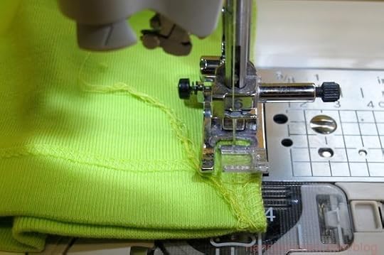 how to makeover a t-shirt by Nancy Zieman