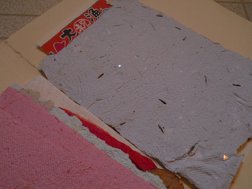 paper with mica in it