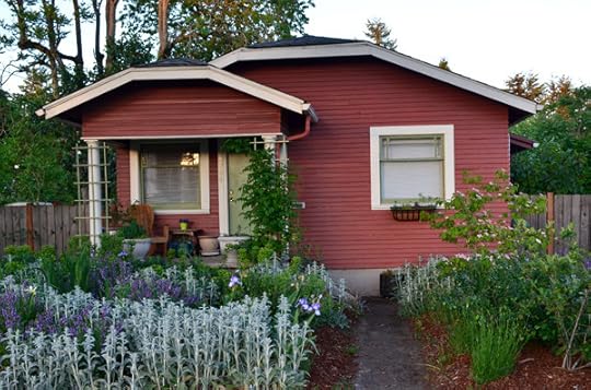 2014-front-yard