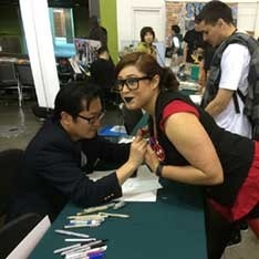 Frank Cho. Frank Cho Big Wow Comic Fest 2014