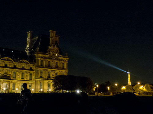 Eiffel Tower Beacon