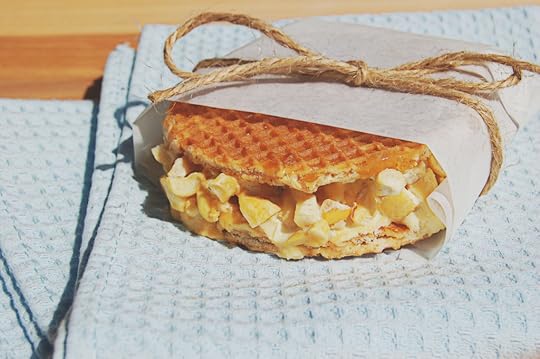 IceCreamSandwichDetail