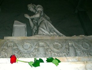 Josephine's tomb, with rose, fixed