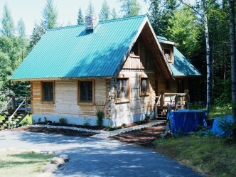 tony cabin Ste Adele