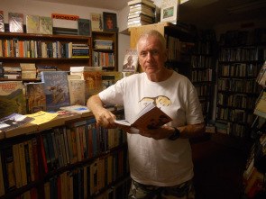 tony mcmanus in library