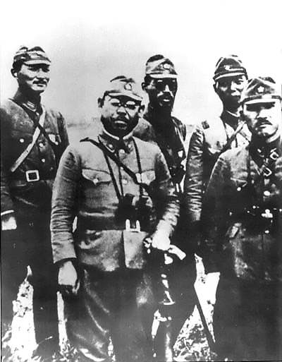 Japanese officers in Aleutians; Wikimedia Commons