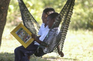 children reading