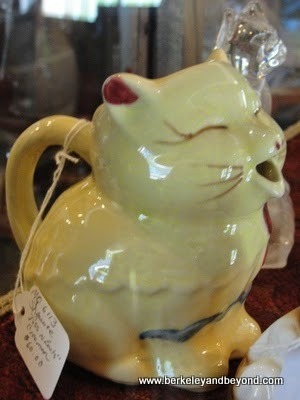 antique cat pitcher at TreeHouse Antiques in Cape May, New Jersey