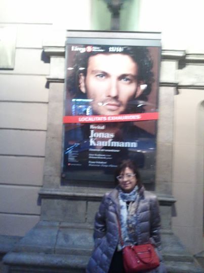 Foto: No puedo resistir poneros esta foto aquí. Tampoco quiero resistirlo. Sí, el mundo es mucho mejor.