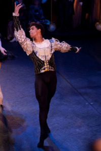 Carlos Acosta in Swan Lake