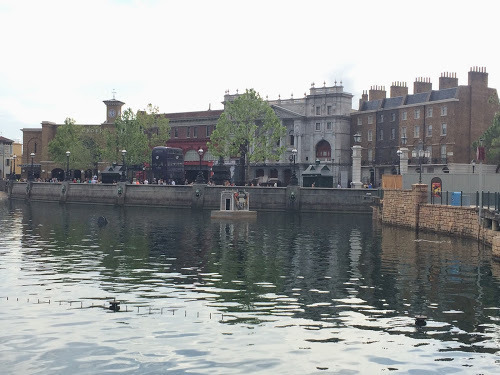 Potterwatch hogsmeade interactive windows