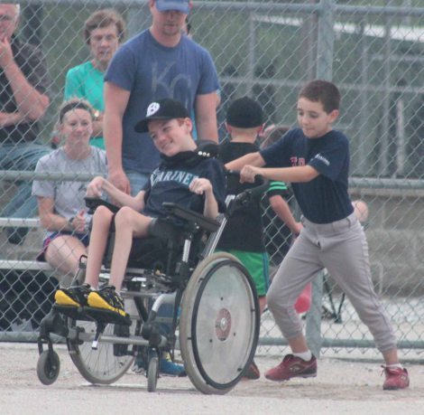 Challenger baseball 026 crop