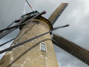 Kin6 - Windmill Works
