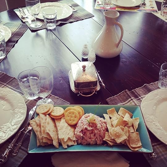 Goat cheese with strawberry jam and crackers