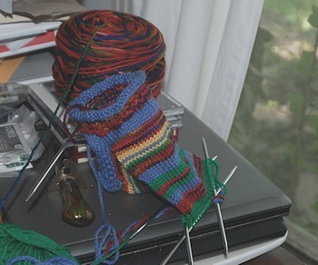 lt-blue-green-yellow-rainbow-shortsock