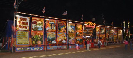 574491_411344878960358_529291649_n