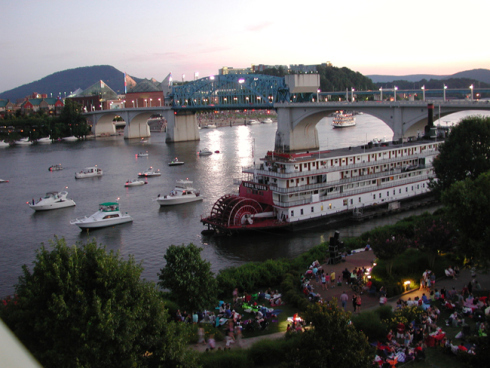 RiverWithBoats-72