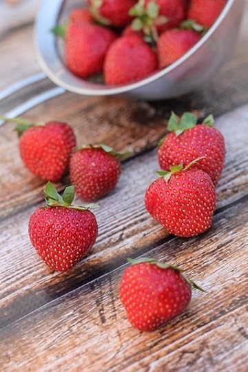 Eat the Tops of Your Strawberries