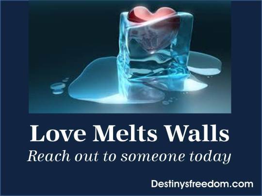 Q43 Love Melts Walls