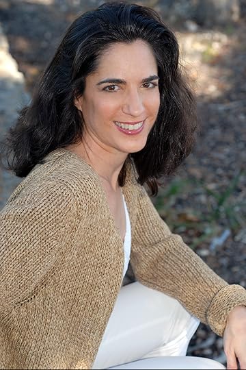 KristinWallace_Headshot