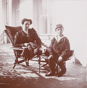 Alexandra and her son Alexei at the Alexander Palace, 1911 (photo credit: Pushkin Imperial Family Alexander Palace archive A. Vyrubovoy)