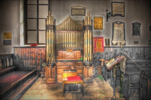 ChurchHDR01