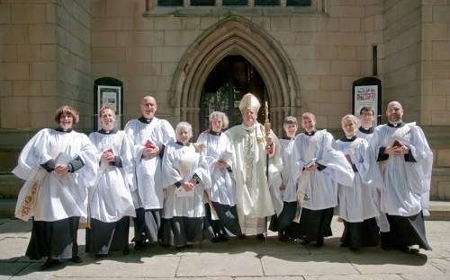 New deacons ordained by Bishop Tony at Wakefield Cathedral