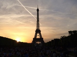 A final goodbye to the group near the Eiffel Tower at dusk. 