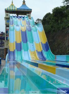 pl740102-aqua_park_equipment_fiber_glass_water_slide_12m_height_red