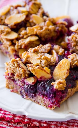 These Mixed Berry Streusel Bars are made with healthy, wholesome ingredients. And they actually taste good too! Gluten free recipe at sallysbakingaddiction.com