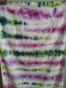 For this one, I dipped half in purple and streaked it with fuchsia, the other half in green and streaked with blue. I left a bigger gap of white space on this one - it's one of my favorites!
