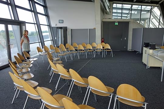 Class-at-Congress-Hall.jpg