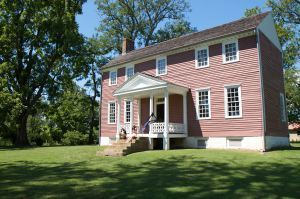  Ellwood Manor, built in 1790, is the last remaining structure from the Battle of the Wilderness still standing today. (Via Wikipedia)