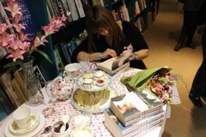 Josephine Pennicott signing Currawong Manor